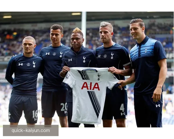 英超森林遭遇伤病潮，球队前景堪忧表现亮眼下滑明显